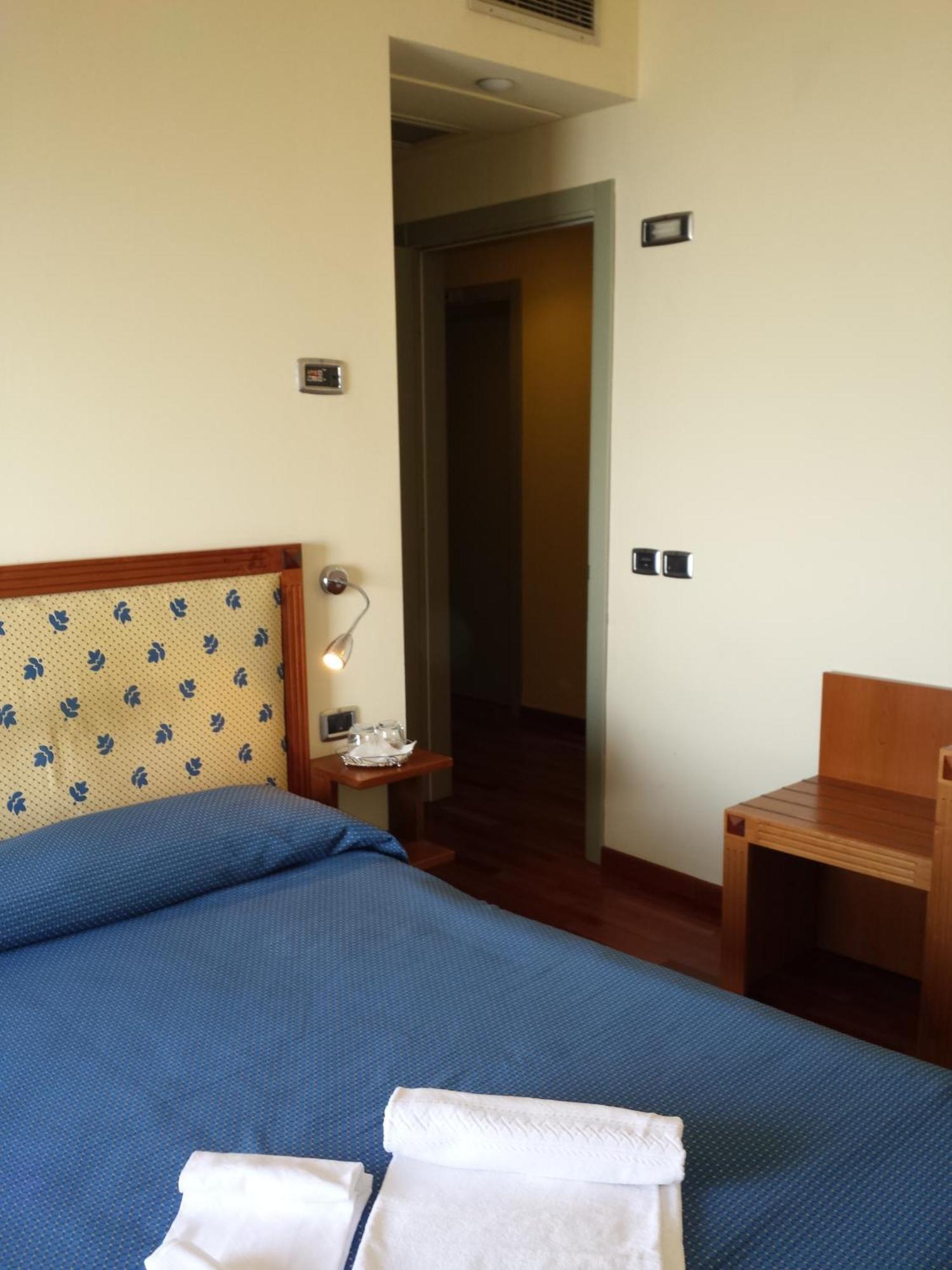 Hotel Il Castellaccio Piccione ห้อง รูปภาพ