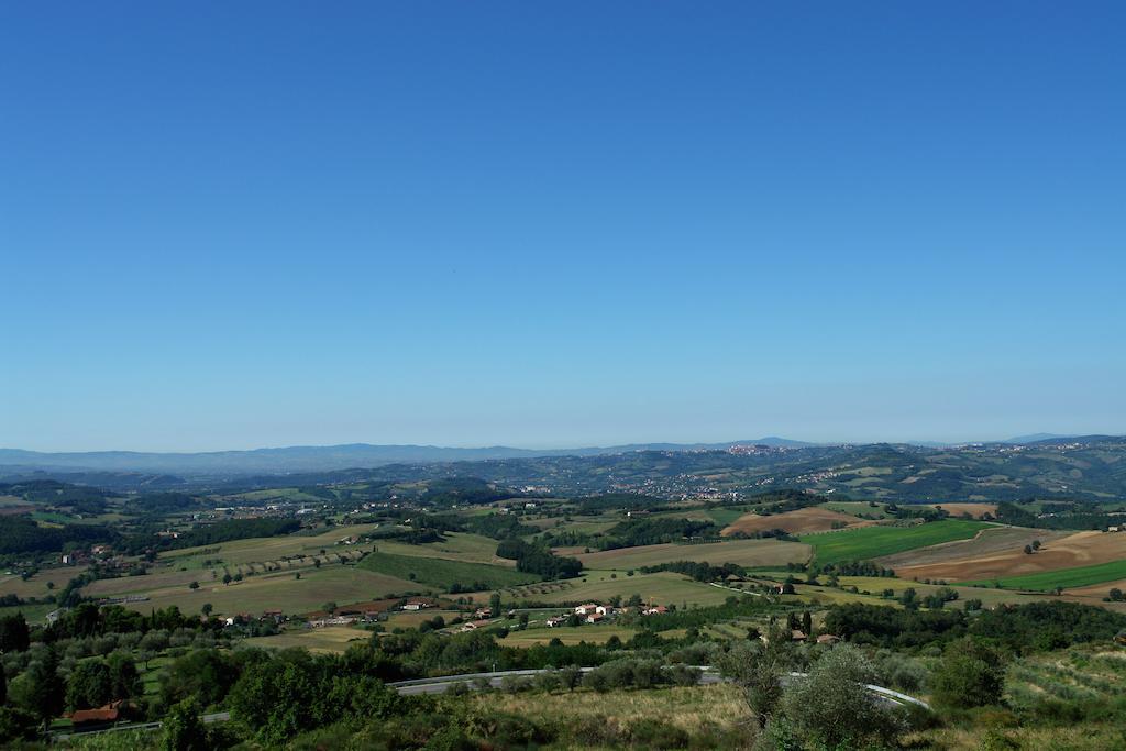 Hotel Il Castellaccio Piccione ภายนอก รูปภาพ